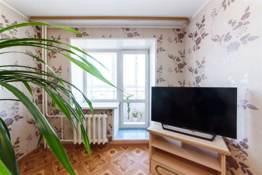 2-к квартира, 7/10 эт., 49м²