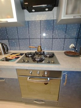 3-к квартира, 9/9 эт., 61м²