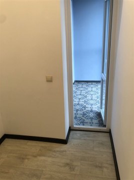 2-к квартира, 9/9 эт., 63м²