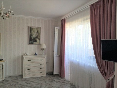 2-к квартира, 6/12 эт., 85м²