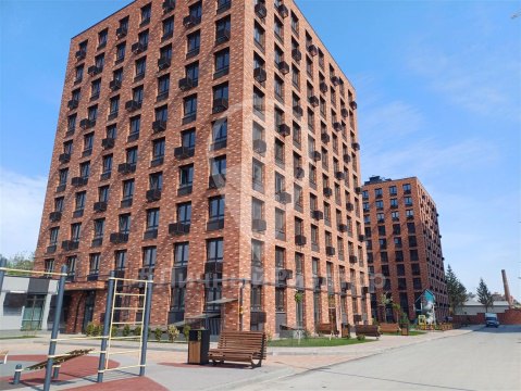 3-к квартира, 1/10 эт., 84м²