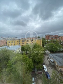 2-к квартира, 9/9 эт., 42м²