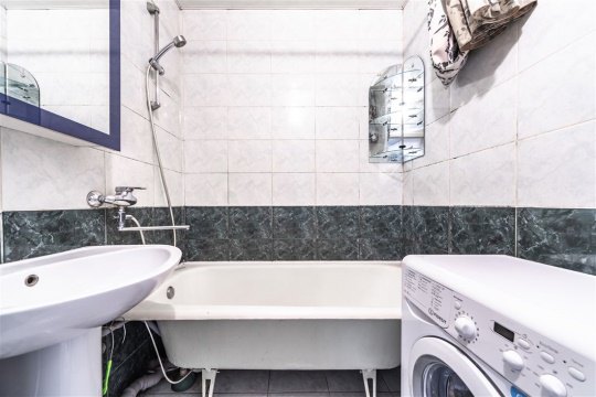 2-к квартира, 10/12 эт., 54м²