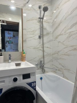 2-к квартира, 4/5 эт., 52м²