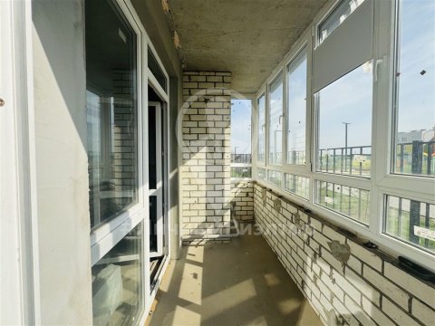 4-к квартира, 1/18 эт., 84м²