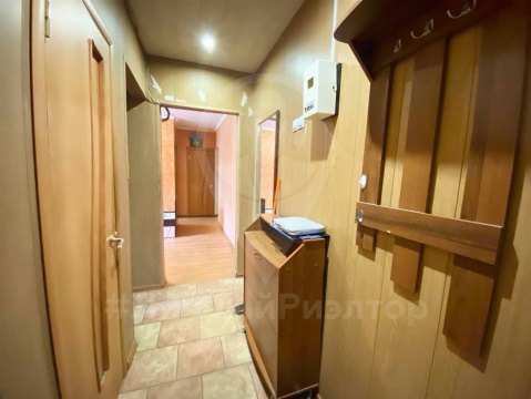 3-к квартира, 2/5 эт., 55м²