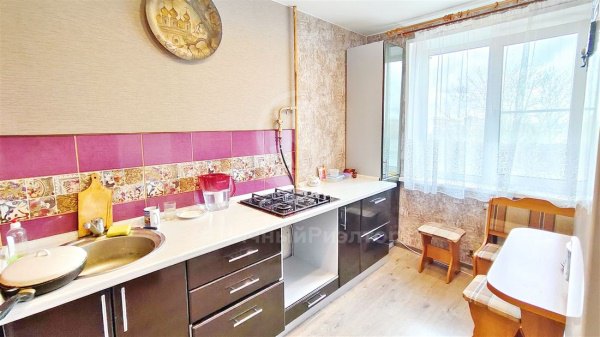 3-к квартира, 8/9 эт., 67м²