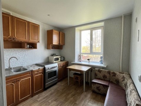 3-к квартира, 2/2 эт., 57м²