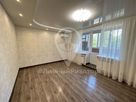 2-к квартира, 2/2 эт., 54м²