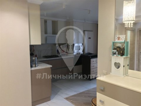 2-к квартира, 13/15 эт., 84м²