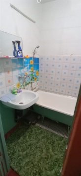 2-к квартира, 2/5 эт., 60м²