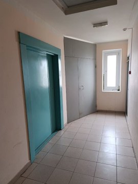 2-к квартира, 17/17 эт., 63м²