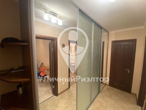 1-к квартира, 3/15 эт., 45м²