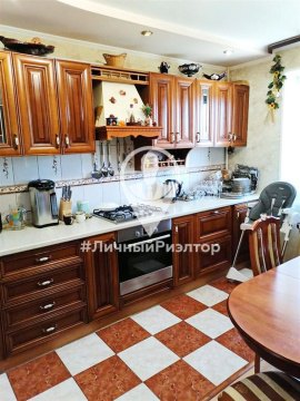 2-к квартира, 6/9 эт., 70м²