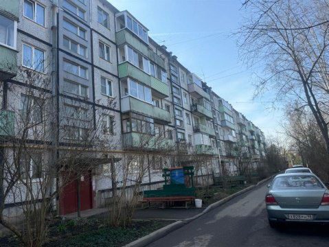 2-к квартира, 5/5 эт., 45м²