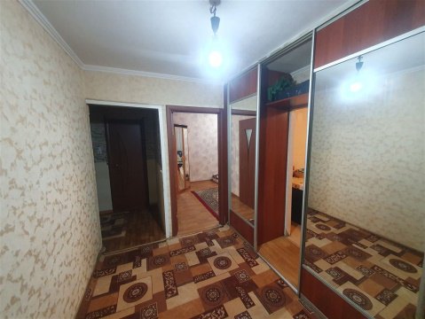 2-к квартира, 1/5 эт., 52м²